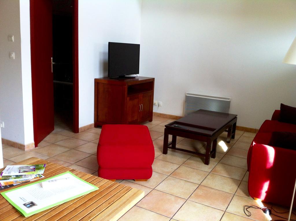 Residences Le Clos Du Manoir - Self Cooking Gauciel ภายนอก รูปภาพ